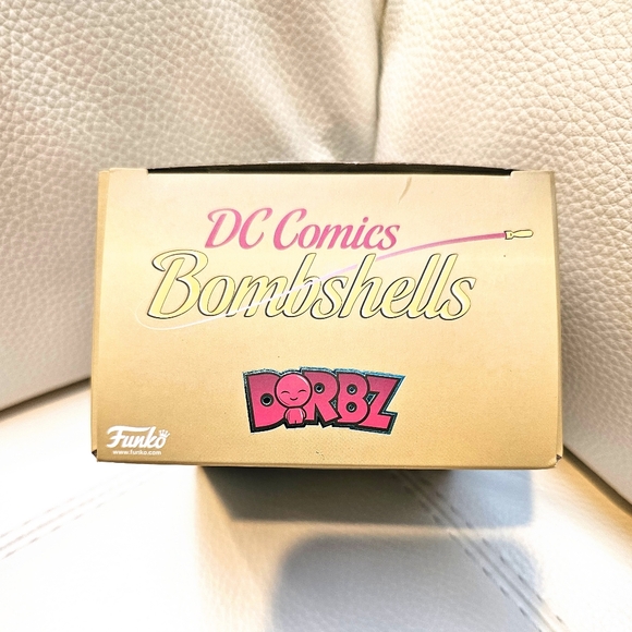 NIB Funko Pop Dorbz "Wonder Woman" #414 - Picture 7 of 7